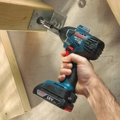 Factory Reconditioned Bosch CLPK222-181-RT 18V 4.0 Ah Cordless Lithium-Ion Brute Tough Hammer Drill And Hex Impact Driver Combo Kit -Bosch Sales Shop bshrclpk222 181 rt b